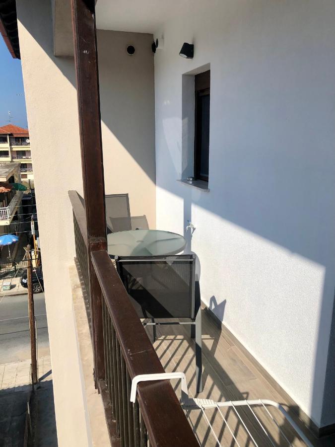 Athonite All Seasons Luxury Suites Ierissos Bagian luar foto